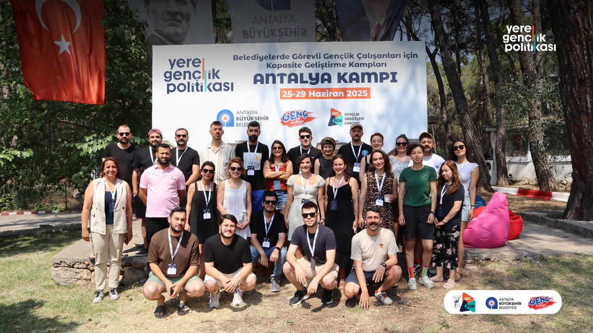 🌴 Antalya Kampı’nda gençlik çalışması, sivil toplum ve insan hakları konuşuldu.

GoFor olarak Yerel Gençlik Politikası Programı kapsamında düzenlediğimiz Kapasite Geliştirme Kampları’nın ilkini, 25–29 Haziran tarihlerinde Antalya Büyükşehir Belediyesi’nin ev sahipliğinde