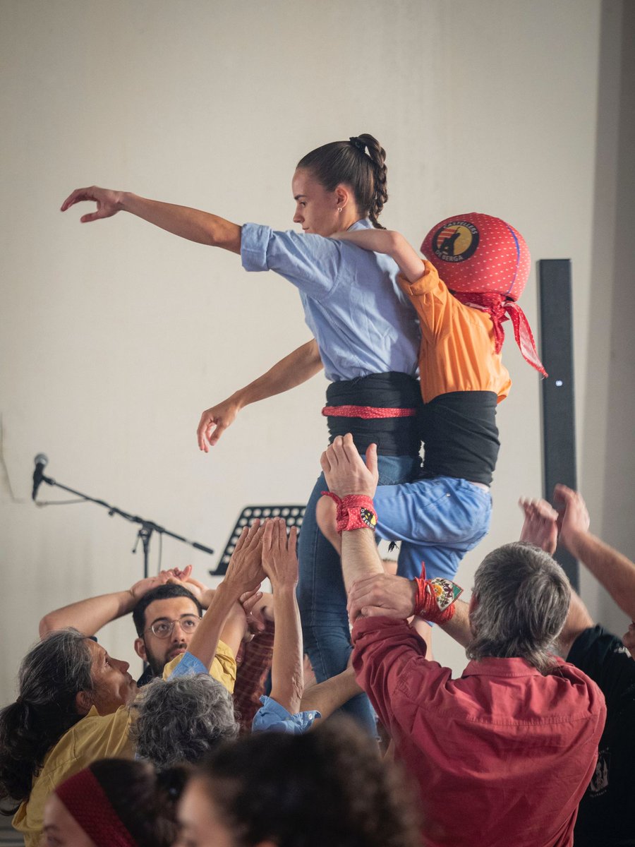 ❗️Avui tothom a assaig❗️
Demà actuem a Bagà i serà una festa!🎊

#castellers #castells #cdberga #AllòQueValLaPena #Berga #Berguedà #castellersdeberga #femcastells #femcomarca
