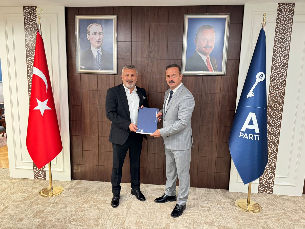 Apartiegitim's tweet image. Eğitim Politikaları Başkanımız Sayn Prof. Dr. Fatih Yalçın’ın teklifi, Genel Başkanımız Sayın Yavuz Ağıralioğlu’nun olurlarıyla; Sayın Naci Karakuyu, Eğitim Politikaları Başkan Yardımcısı olarak atanmıştır
Kendilerine yeni görevinde başarılar diliyor, hayırlı olmasını diliyoruz