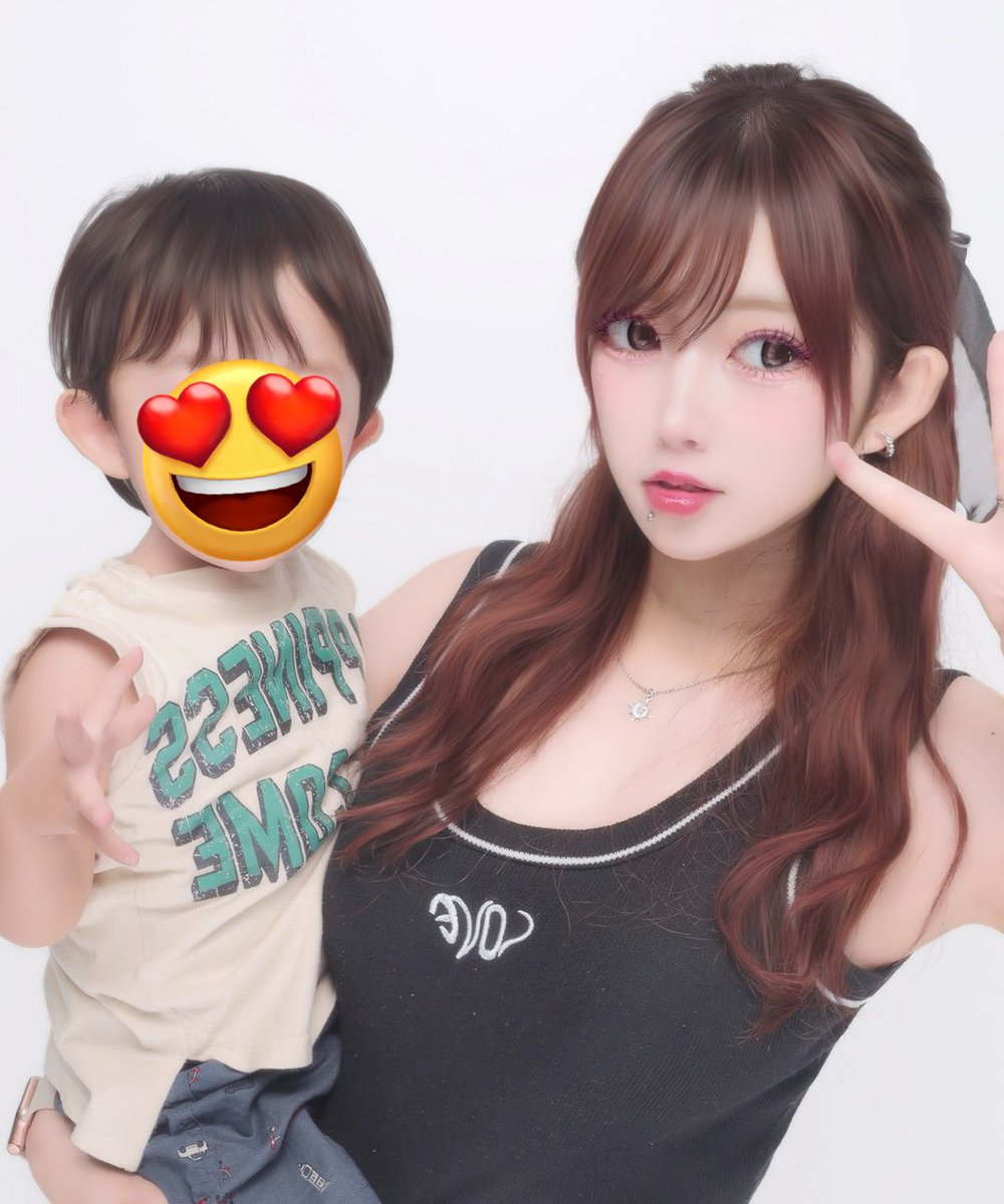 ︎︎☾ tweet media