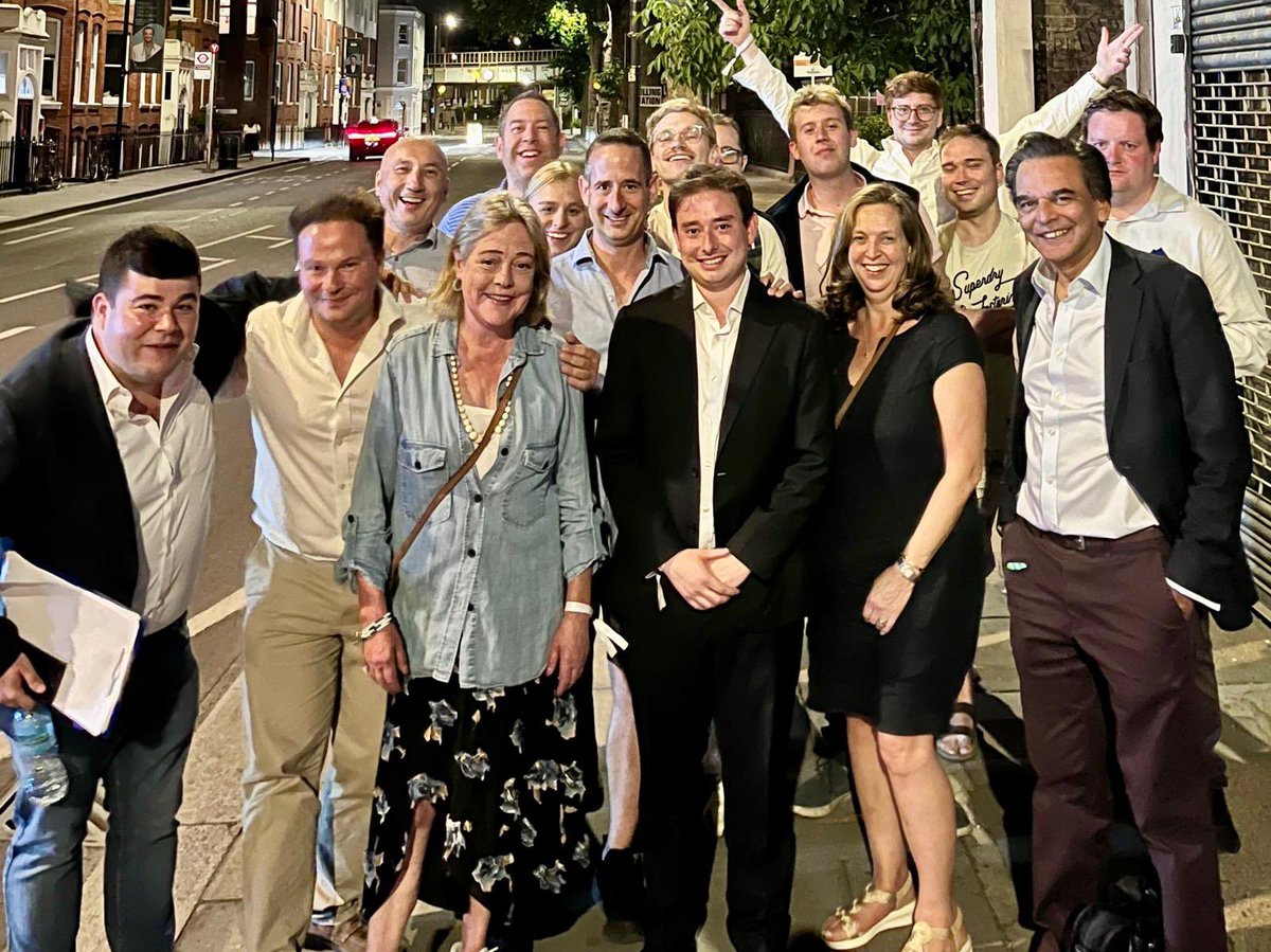 Thank you to everyone in Fulham Town who put their trust in me. I’ll work hard to represent and support Fulham residents. 

And thank you to everyone who helped over the past six weeks. Next year we take Hammersmith and Fulham Council off Labour! 🥀 

We did it!! 🏆