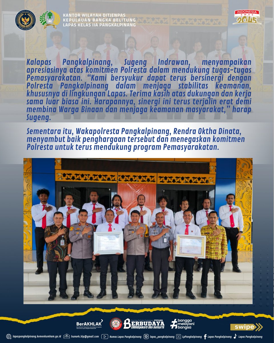 LpPangkalpinang's tweet photo. Sinergi Terjaga, Lapas Pangkalpinang Berikan Penghargaan kepada Polresta Pangkalpinang
selengkapnya: https://t.co/69nOpbVblI

#kemenimipas
#guardandguide
#ditjenpas
#kanwilditjenpasbabel
#hermansawiran
#LapasPangkalpinangBerbudaya
#SugengIndrawan https://t.co/SpmgMA0LoR