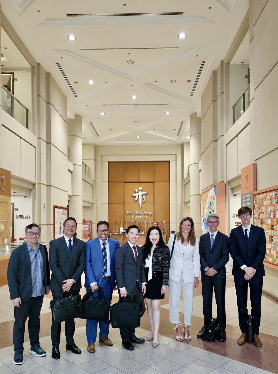Alba Sierra del Rio (@albasierrad) on Twitter photo #UroFair2025 SINGAPUR
Asia is truly where the cutting-edge of technology is happening—being here feels like stepping into the future.
An inspiring and enriching experience overall! Special thank to <a href="/jl_kwok/">Jia-Lun Kwok</a> and his team!
#endourology
<a href="/hospitalclinic/">Hospital Clínic</a>
<a href="/TTSH/">TanTockSeng Hospital</a>
<a href="/UROFAIR/">UROFAIR</a>
<a href="/Uroweb/">European Association of Urology (EAU)</a> #UroFair2025 SINGAPUR
Asia is truly where the cutting-edge of technology is happening—being here feels like stepping into the future.
An inspiring and enriching experience overall! Special thank to <a href="/jl_kwok/">Jia-Lun Kwok</a> and his team!
#endourology
<a href="/hospitalclinic/">Hospital Clínic</a>
<a href="/TTSH/">TanTockSeng Hospital</a>
<a href="/UROFAIR/">UROFAIR</a>
<a href="/Uroweb/">European Association of Urology (EAU)</a>