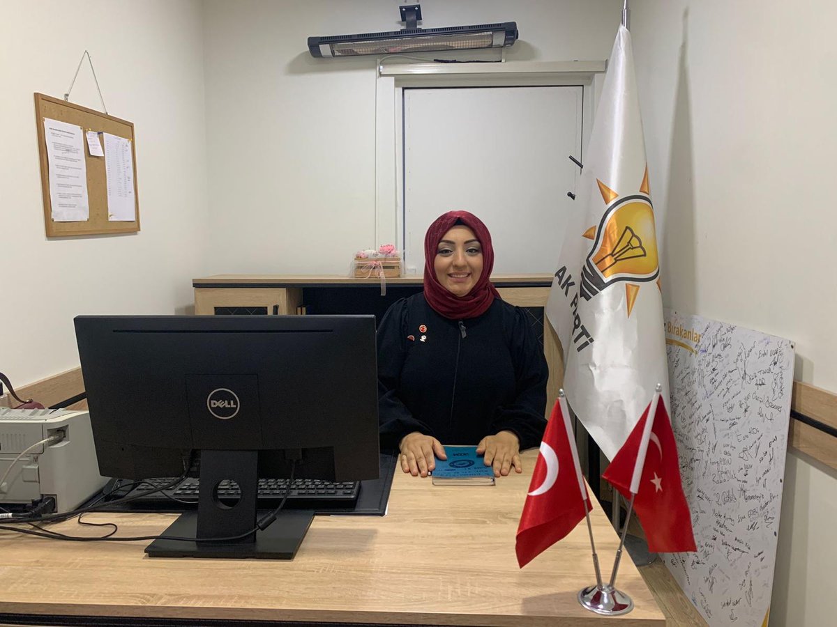 Sultangazi için nöbetteyiz🇹🇷

Bugün,İlçe Başkalığımızda Yönetim Kurulu üyemiz Kadriye KAYA nöbetçidir.

Nöbet saatimiz:
⏰11.00-16.00

✍🏻Soru,görüş ve önerileriniz için İlçe Başkanlığımızı ziyaret edeblir;
☎️02124751025'i arayabilirsiniz.