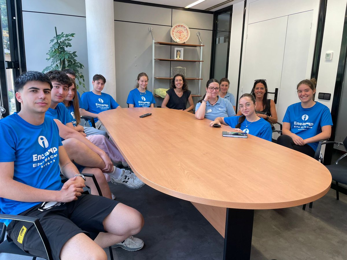 Des de la <a href="/VMPC_Andorra/">MadriuPerafitaClaror</a> com cada estiu, formem per protegir!
Un any més oferim sessions formatives al joves eventuals d'estiu, l'objectiu? que coneguin aquest espai #patrimoni de la Humanitat i la importància de preservar-lo.
<a href="/ComuEncamp/">Comú Encamp</a> @andorracapital <a href="/comusantjulia/">Comú Sant Julià</a> <a href="/comuee/">Escaldes-Engordany</a>