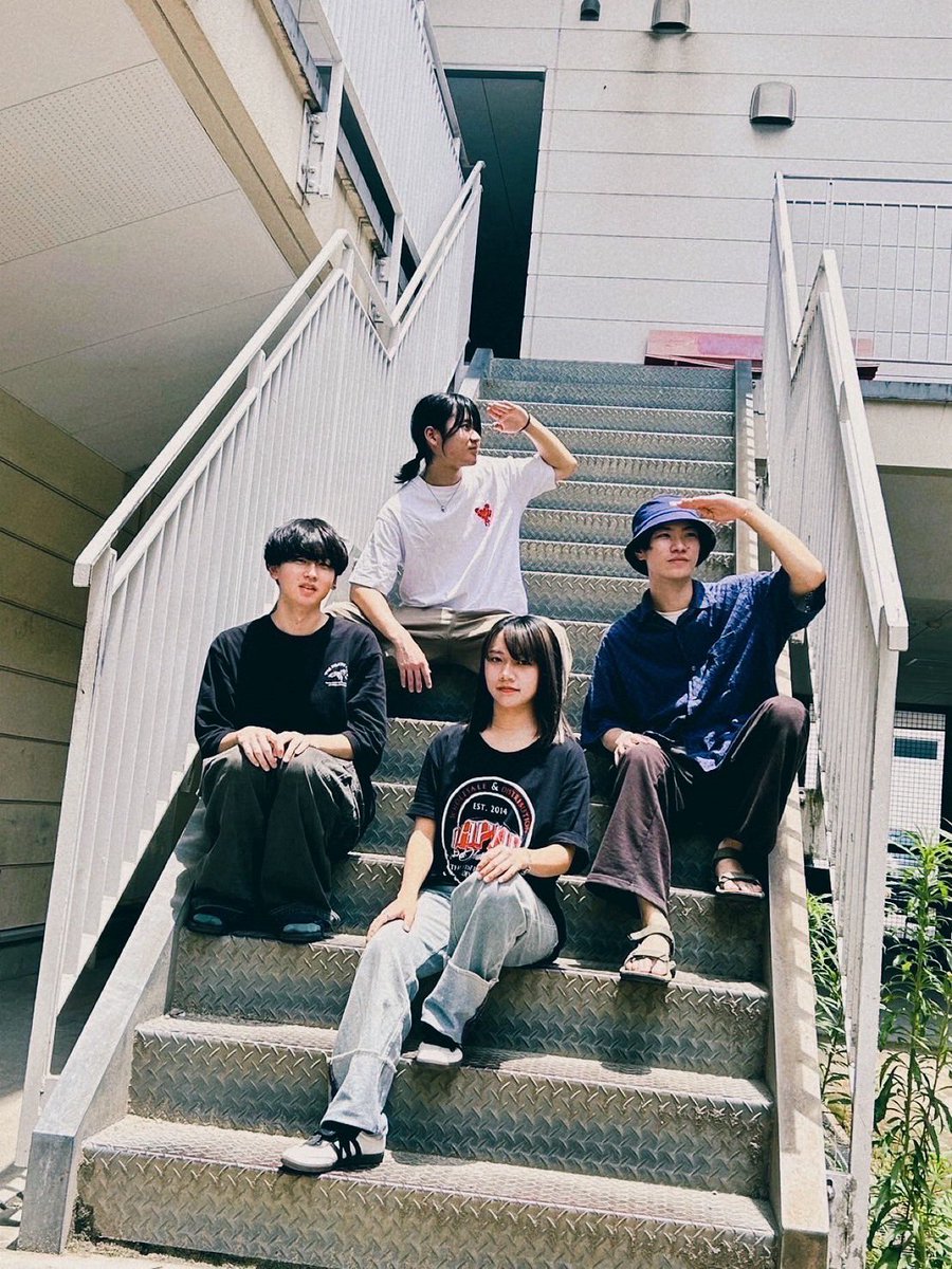 ナツカレ出演バンドをご紹介✨
●ポルカドットネコパンチ(コピー:ポルカドットスティングレイ)
鹿大ロック部KICKS