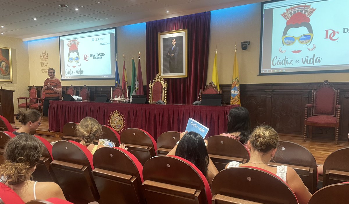 CSLM (@cslm_uca) on Twitter photo ⭐️ La UCA da la bienvenida a una quincena de estudiantes provenientes de Davidson College (Carolina del Norte, 🇺🇸)
Consulta la noticia al completo 🔗 cslm.uca.es/noticia/la-uca…
#español
#programas_internacionales
<a href="/univcadiz/">Universidad de Cádiz</a> ⭐️ La UCA da la bienvenida a una quincena de estudiantes provenientes de Davidson College (Carolina del Norte, 🇺🇸)
Consulta la noticia al completo 🔗 cslm.uca.es/noticia/la-uca…
#español
#programas_internacionales
<a href="/univcadiz/">Universidad de Cádiz</a>