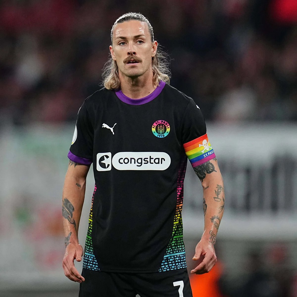 Our captain!
<a href="/jacksonirvine_/">Jackson Irvine</a> ✊🤎🤍
#fcsp