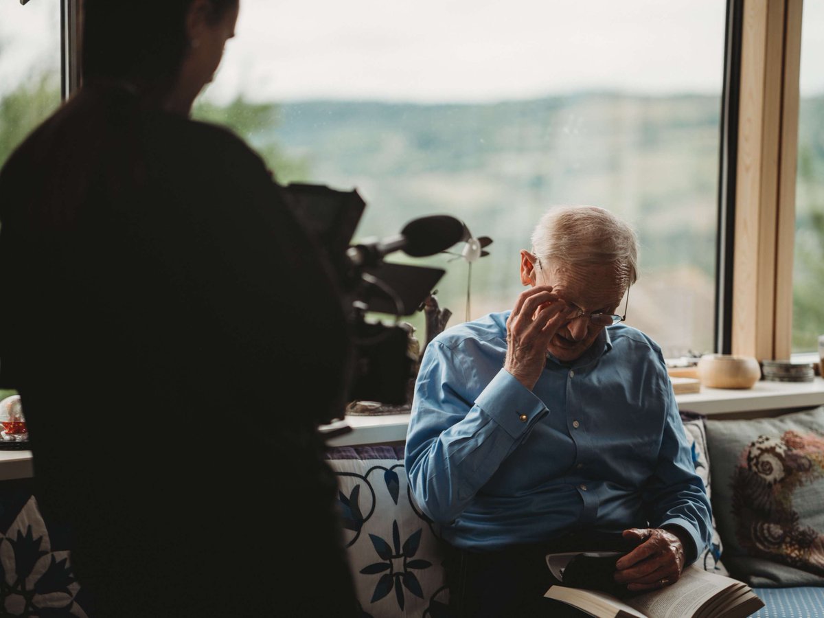 The_AOP's tweet image. This week, we launched our #YouWontSeeItComing campaign, shedding light on the ‘silent’ progression of glaucoma which can cause patients to lose significant vision before noticing a problem.
Watch the film and get involved in our campaign: ow.ly/8YUY50WhEUE