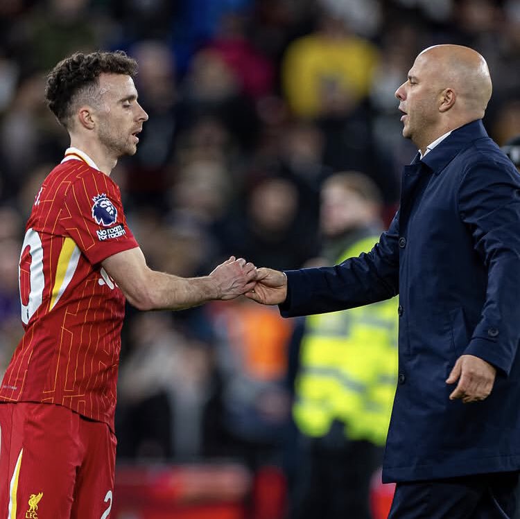 EasygoingKhalid's tweet image. LFC lost a lad from Portugal. With my heart broken at your sudden passing away, Rest On Diogo Jota 🕊☮️❤️
Your family, Anfield and the entire football family will miss you brother. 😢💔😔