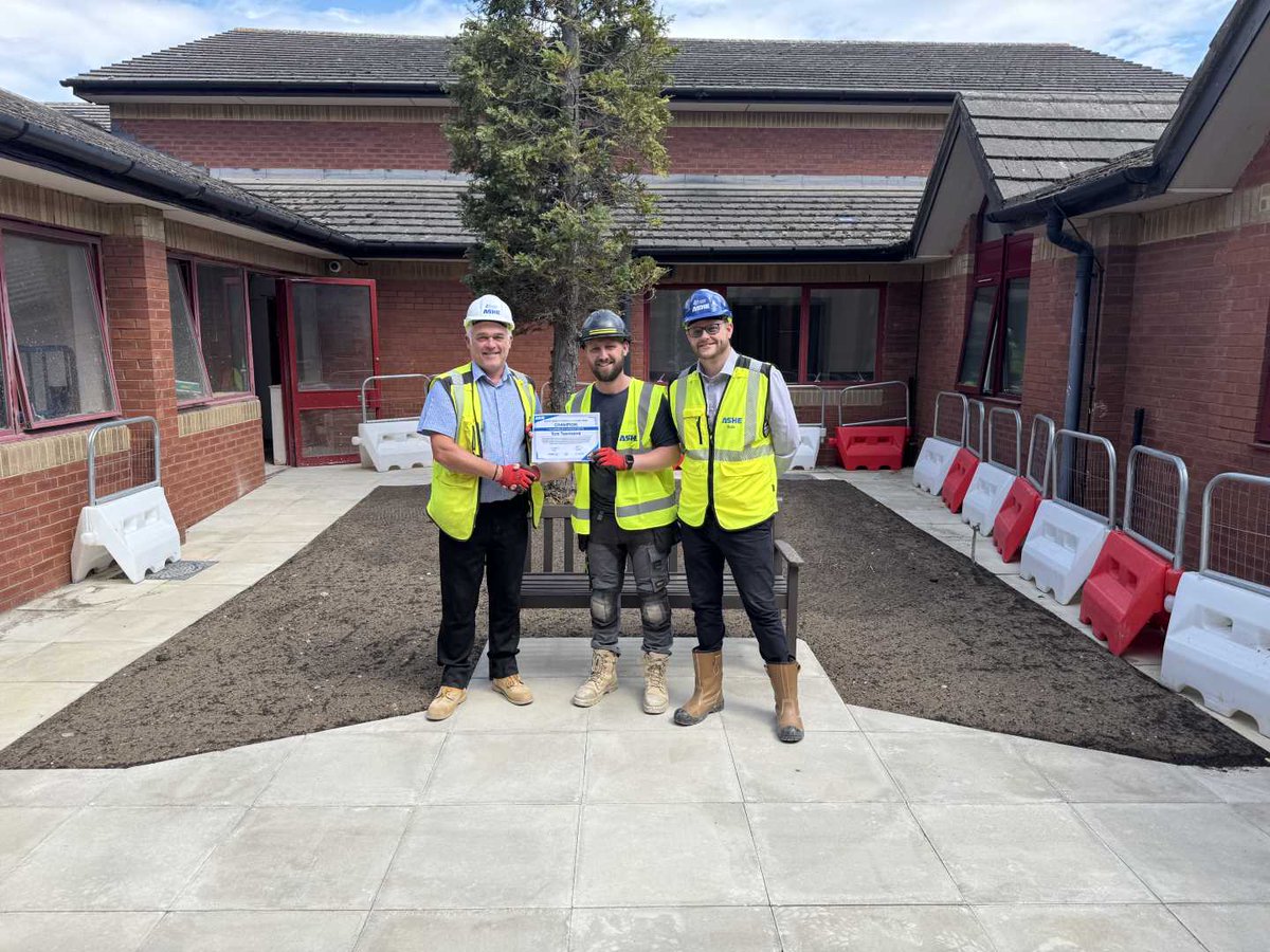 Huge congratulations to Tom from Integral Electrical Solutions for being awarded the Safety, Quality, People &amp; Culture Champion!🏆

Well deserved, Tom!👏

#AsheGroup #buildingbetter #SafetyChampion #Teamwork