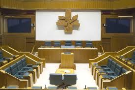 El Parlamento Vasco aprobó en el año 2022 la Ley del Recurso de Casación Civil Vasco con el fin de instaurar un nuevo cauce procesal para la defensa de la norma civil vasca vigente y que permita unificar la doctrina en su interpretación y aplicación práctica.
#derecho #notarios