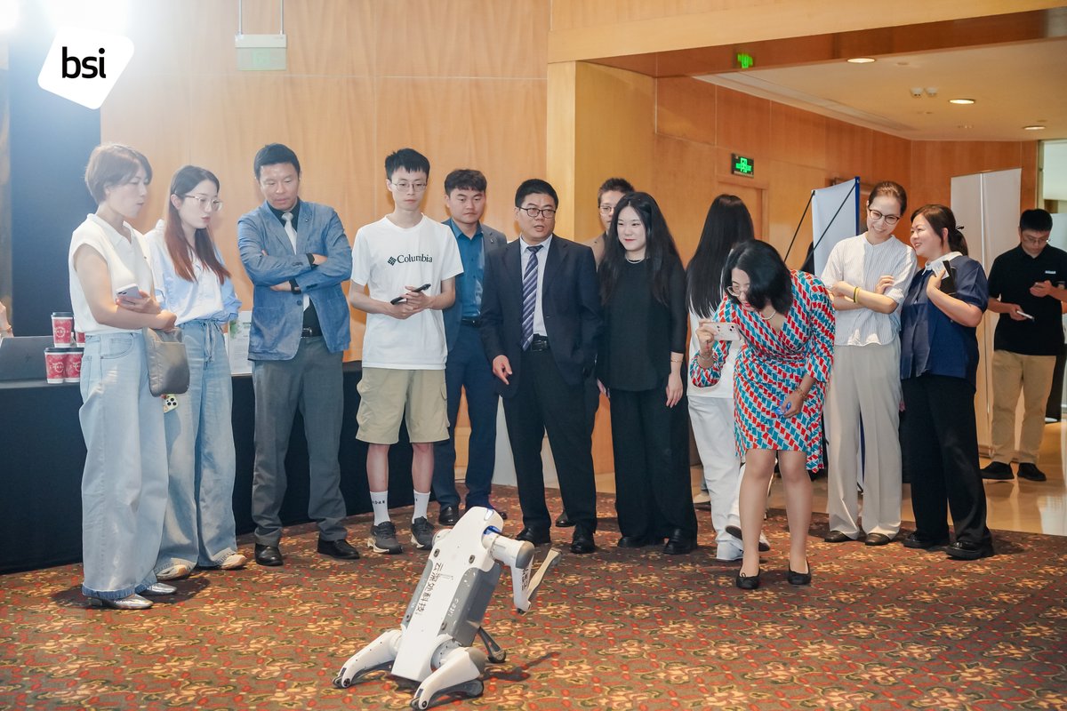 DeepRobotics_CN's tweet image. 🌎 Exciting step for our Americas growth!
✅ Showcased our robots at @BSI_Group's 30th anniversary
✅ Hosted their global team @DEEPRobotics
✅ Advancing market access & standards for #AI robotics in the region
The future of intelligent automation in the Americas is looking…