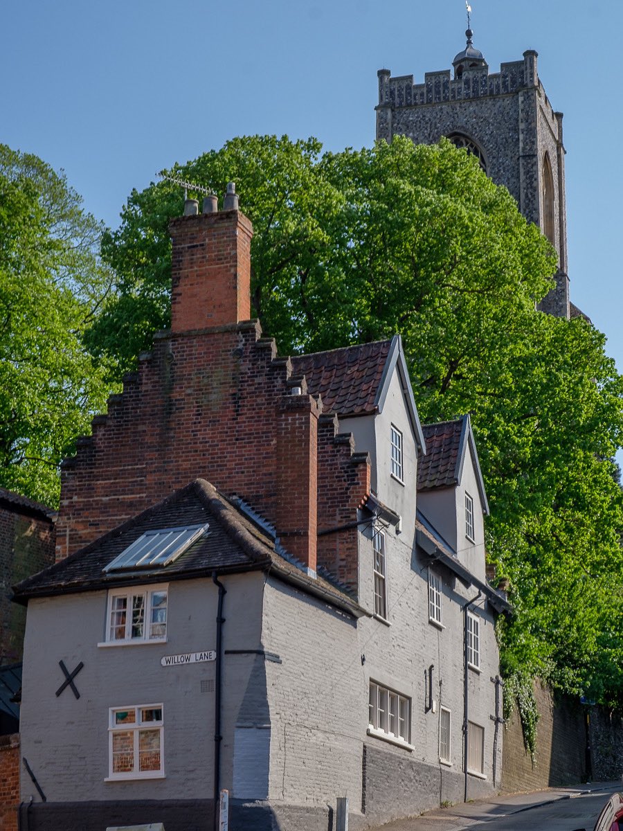 Weekends were made for exploring - the historic Norwich Lanes ~ norwichlanes.co.uk #Norfolk
