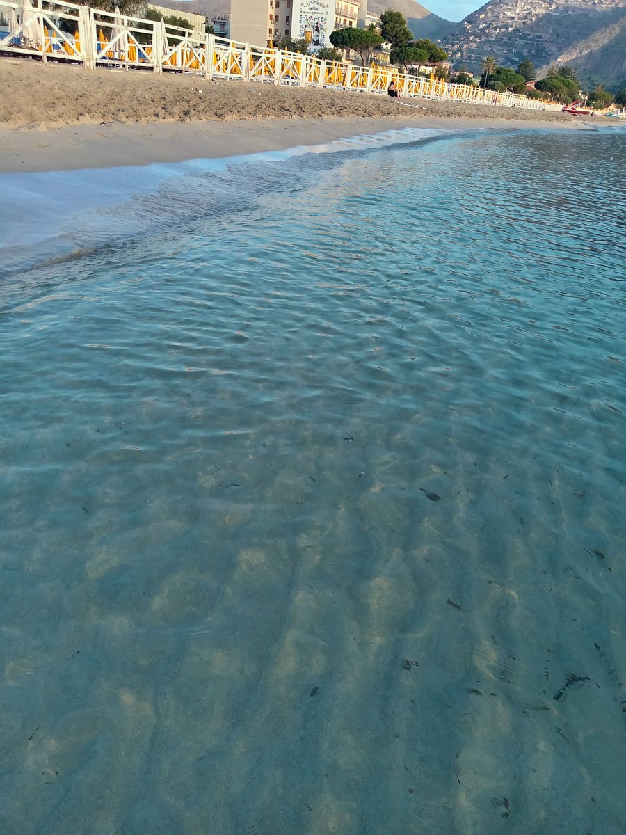 GiadaDani01's tweet photo. @LaFumagalla Confermo a parte quando nn scendo al mare https://t.co/h4Cz8ccZPC
