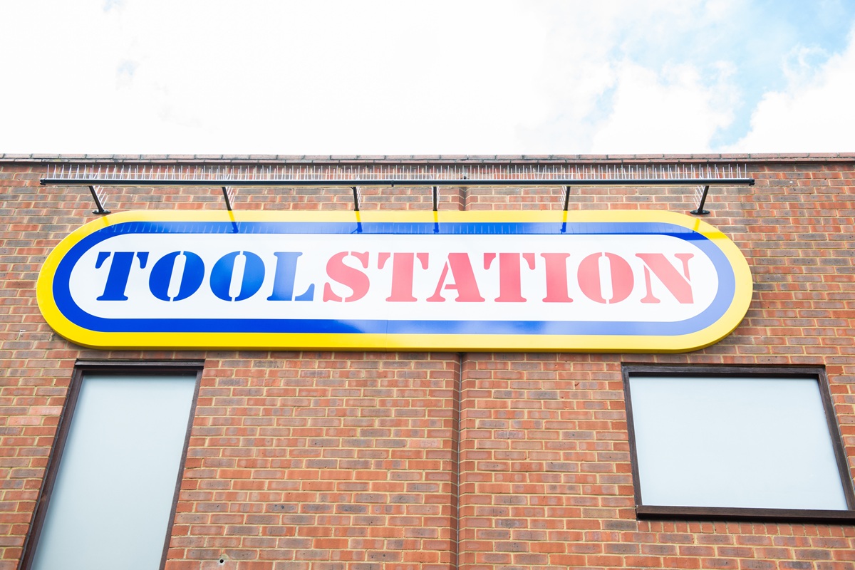 Toolstation’s fast track delivery service now available on app

Read more: bit.ly/4kolbrE