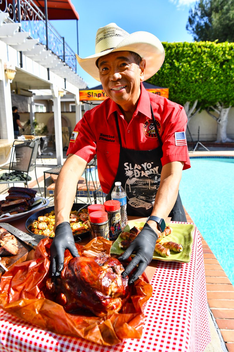 Happy 4th of July! 🇺🇸
Celebrate with freedom, brisket, and a whole lotta BBQ love.
– Pitmaster Harry Soo
#SlapYoDaddyBBQ #4thOfJuly #IndependenceDay