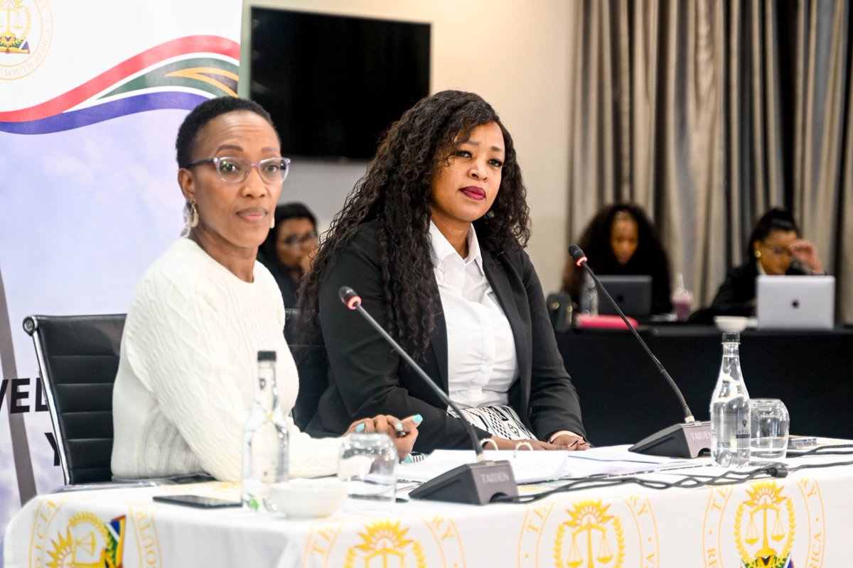 The Judicial Conduct Tribunal into a complaint lodged against Judge President S Mbenenge continues today with Ms Unathi Sogoni, a Stenographer at the Makhanda High Court, beginning her testimony.
#ocj_rsa #JSC #Tribunal
