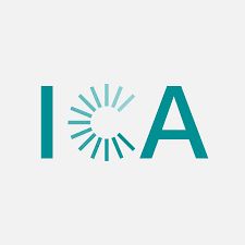 Hoy os dejamos este vídeo que podéis encontrar en la página web del ICA (International Council of Archives) y en el que varios expertos debaten sobre la IA. ica.org/resource/ai-an… #Archivoz #IA