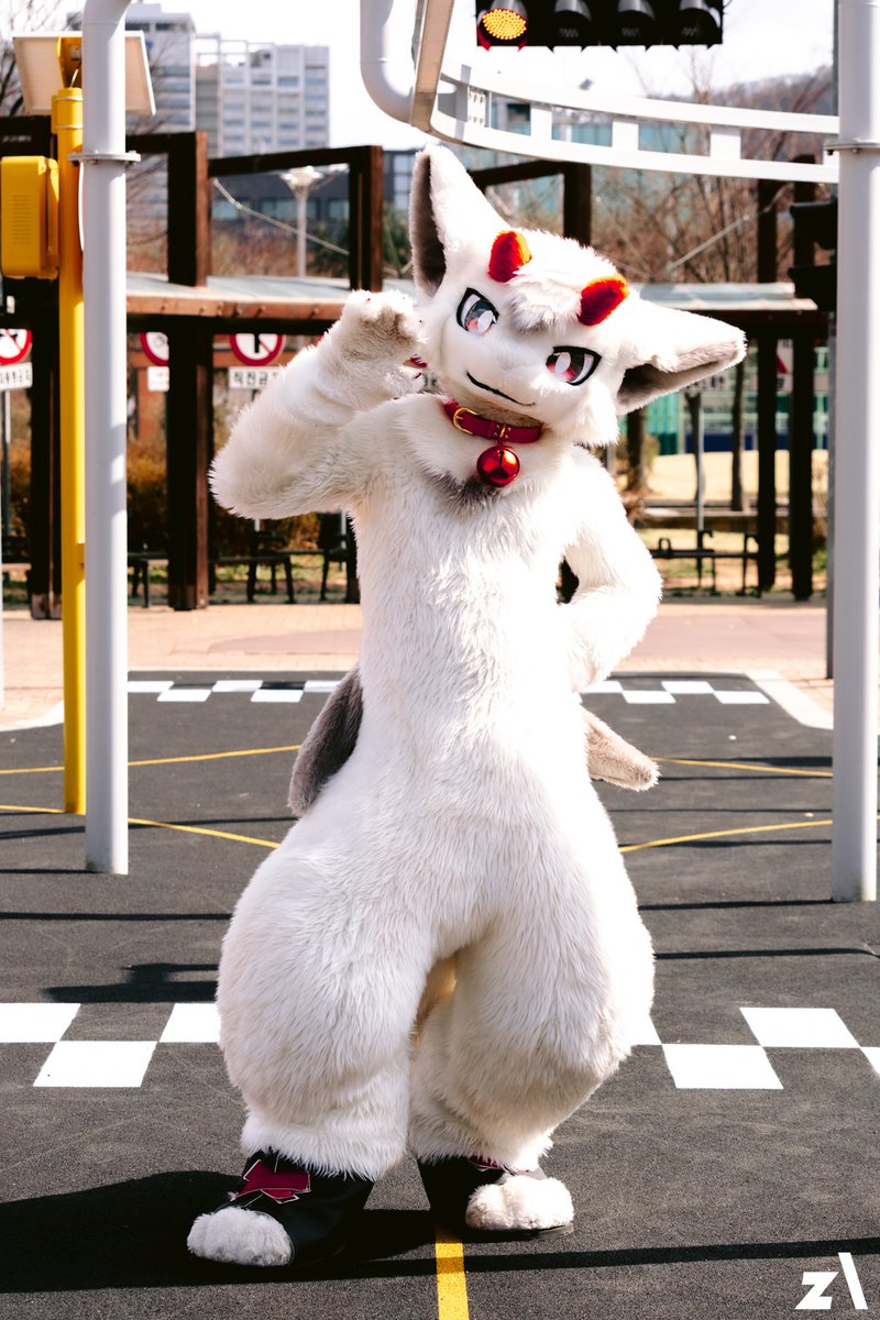 🐉🐉
📷:<a href="/zhumook/">주묵 (朱墨)</a>
#FursuitFriday #Fursuit
