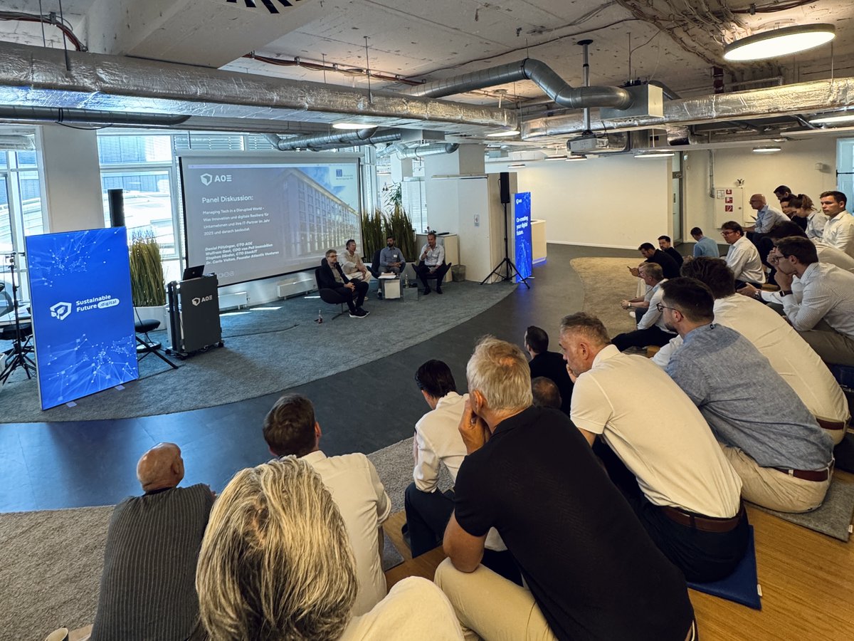 🎤 DBAG Tech Roundtable mit unserem CDO Wolfram Gast über digitale Resilienz, AI und starke Partnerschaften.
👉Welche Tech prägt die Zukunft?
👉Wie gelingen AI-Projekte mit Partnern wie AOE?
👉25 Jahre AOE – Glückwunsch!
Danke @DBAG und @AOE_com für den Austausch