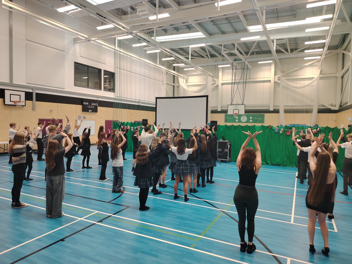 ncdoncaster's tweet image. Last week, our Y12 Spanish students and guests took part in a language event exploring careers with Spanish, top apps and websites, and a fantastic flamenco workshop with Flamenco Sheffield. ¡Gracias to all who came! 🇪🇸💃
