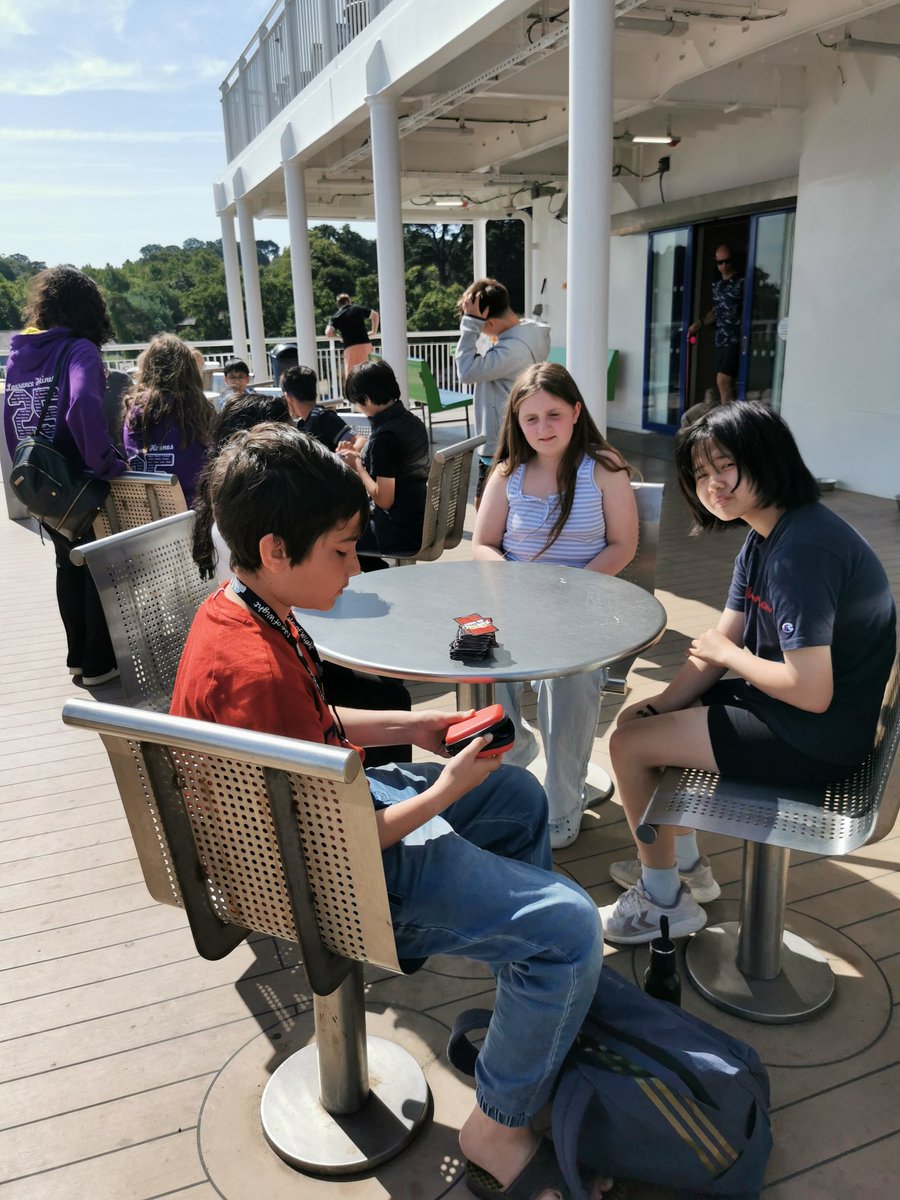 MrsMakinson tweet media