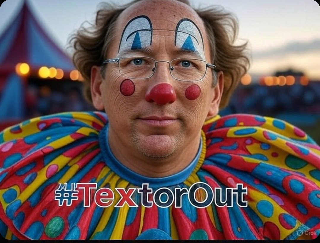 Saitamoh's tweet photo. @OL #TextorOut #TextorSellTheClub #TextorDegage #EagleOut #FachosOut https://t.co/RK4BzUafIc