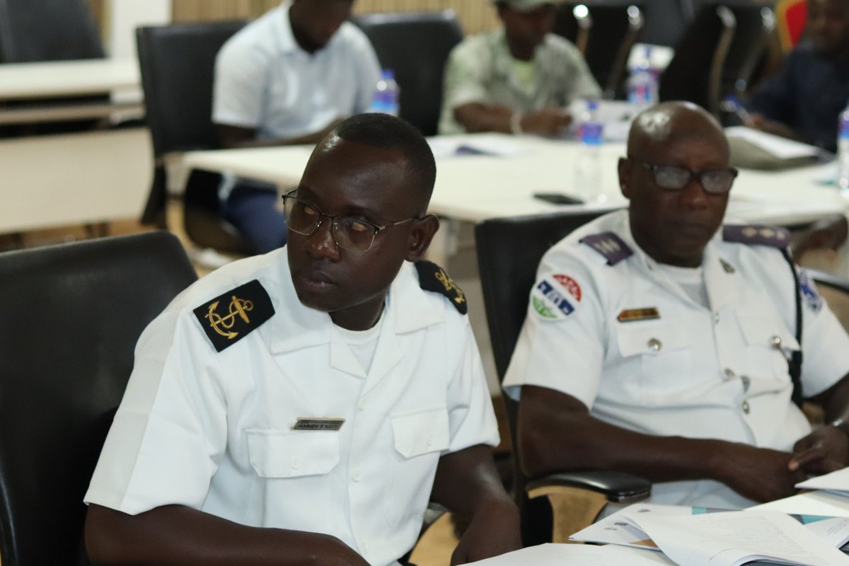 🇬🇲Stakeholders from border agencies, <a href="/ons_Gambia/">Office of National Security</a>, and key ministries validated new Policies &amp; SOPs on Transnational Crime &amp; Crisis Management at border crossing points - part of the EU-funded DCAF project to strengthen security, migration &amp; border governance in #TheGambia.