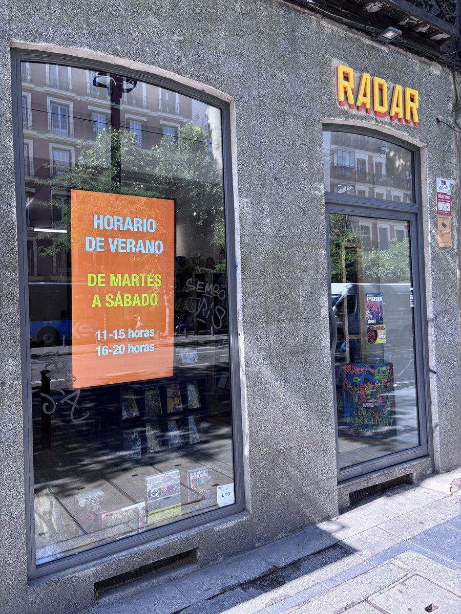 radar_comics's tweet image. Horario de verano ⛱️🌞🕶️🍉
De martes a sábado de 11 a 15 y de 16 a 20 horas.
Domingo y lunes cerrado.