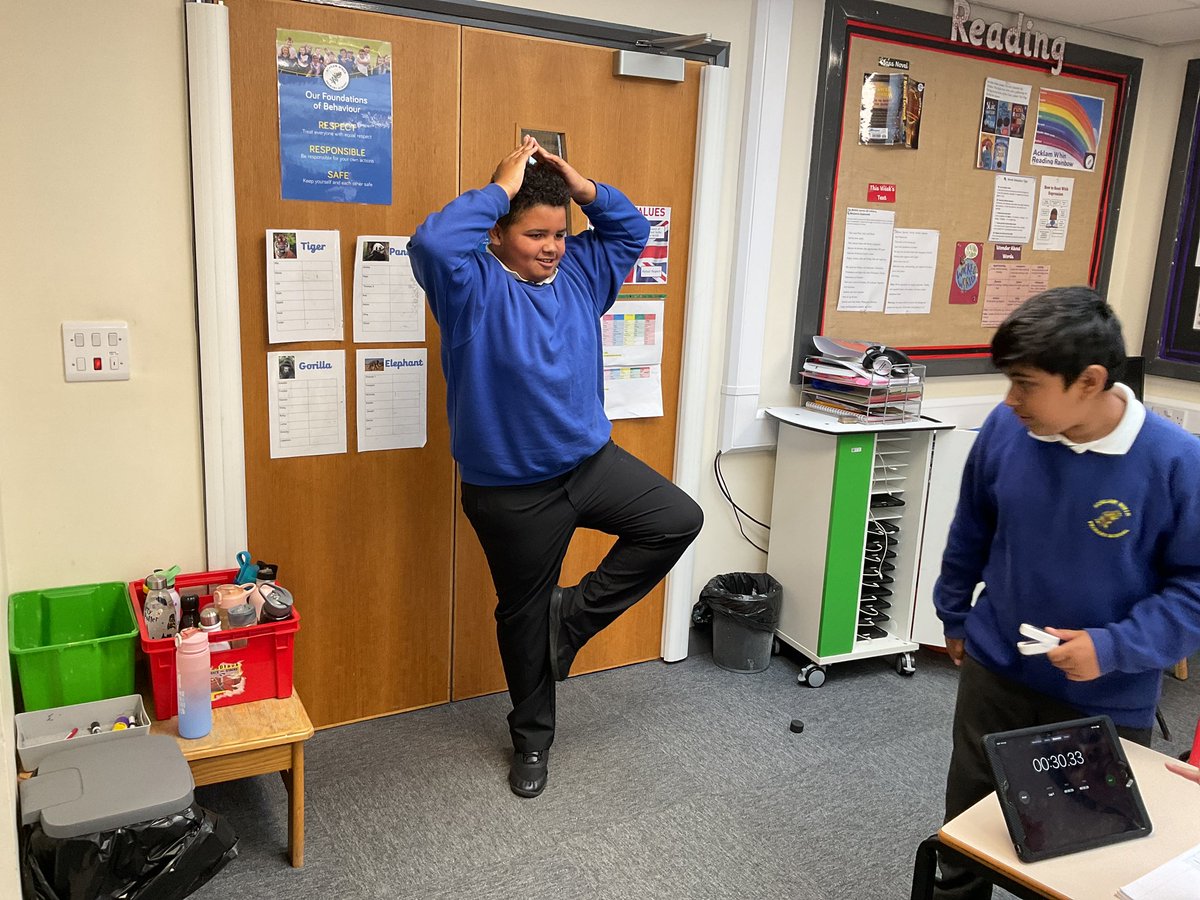 Class 14 have been investigating
 what happens to our heart rate after being in a stationary pose #TAPS #pulseoximeter #science