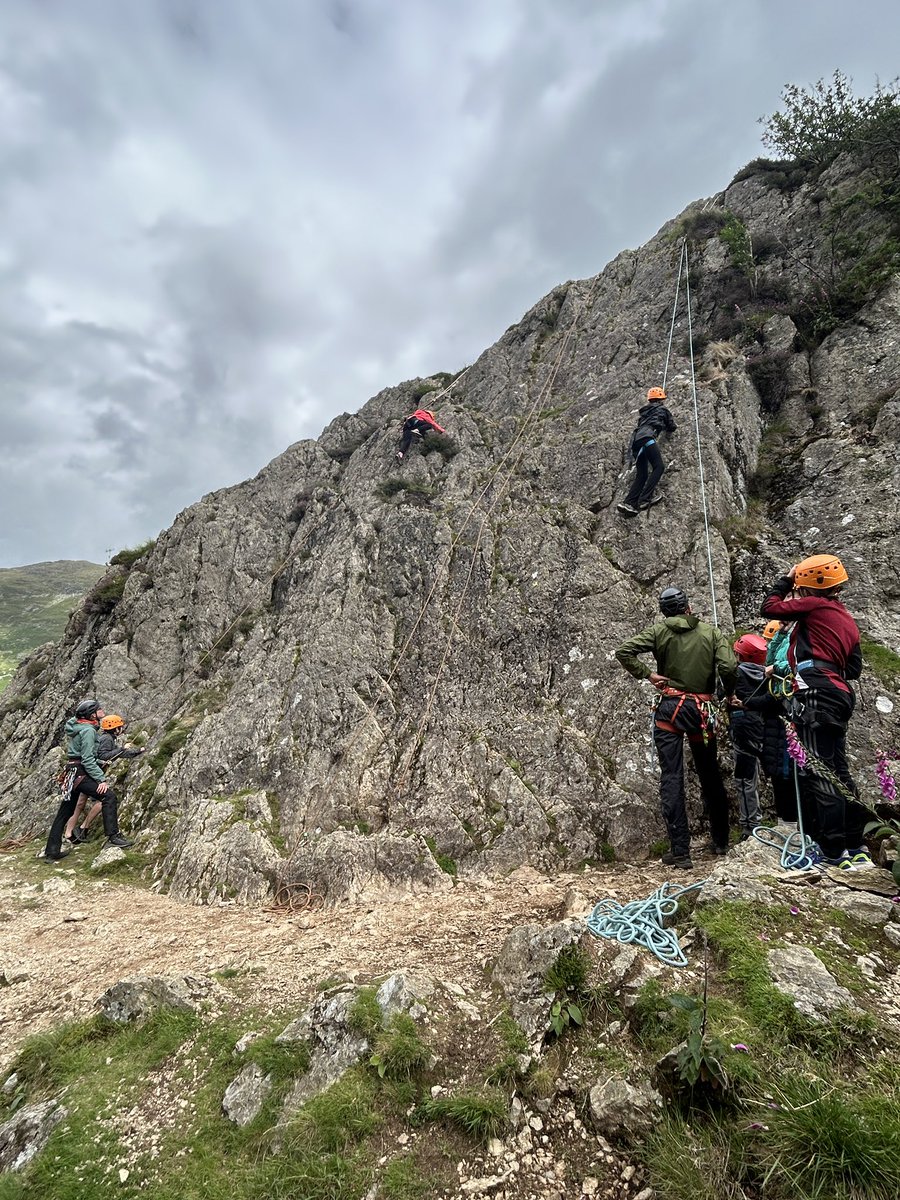 How busy are we - Group 2 take to the crag! Super climbing by all! 👏