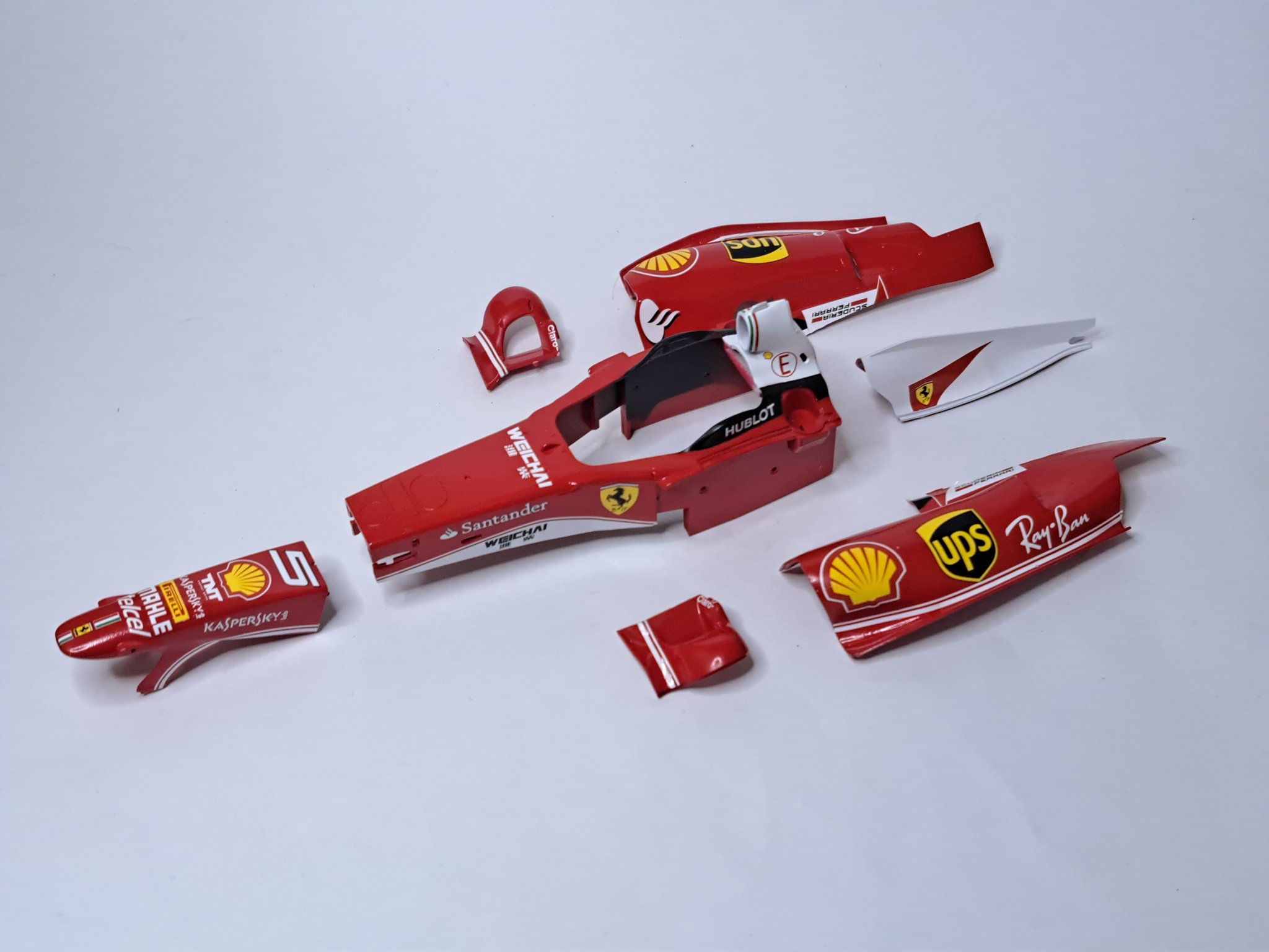 タミヤ フェラーリ643 Amazon.co.jp: 絶版 TAMIYA タミヤ 1/14 タムテック 電動RCカー