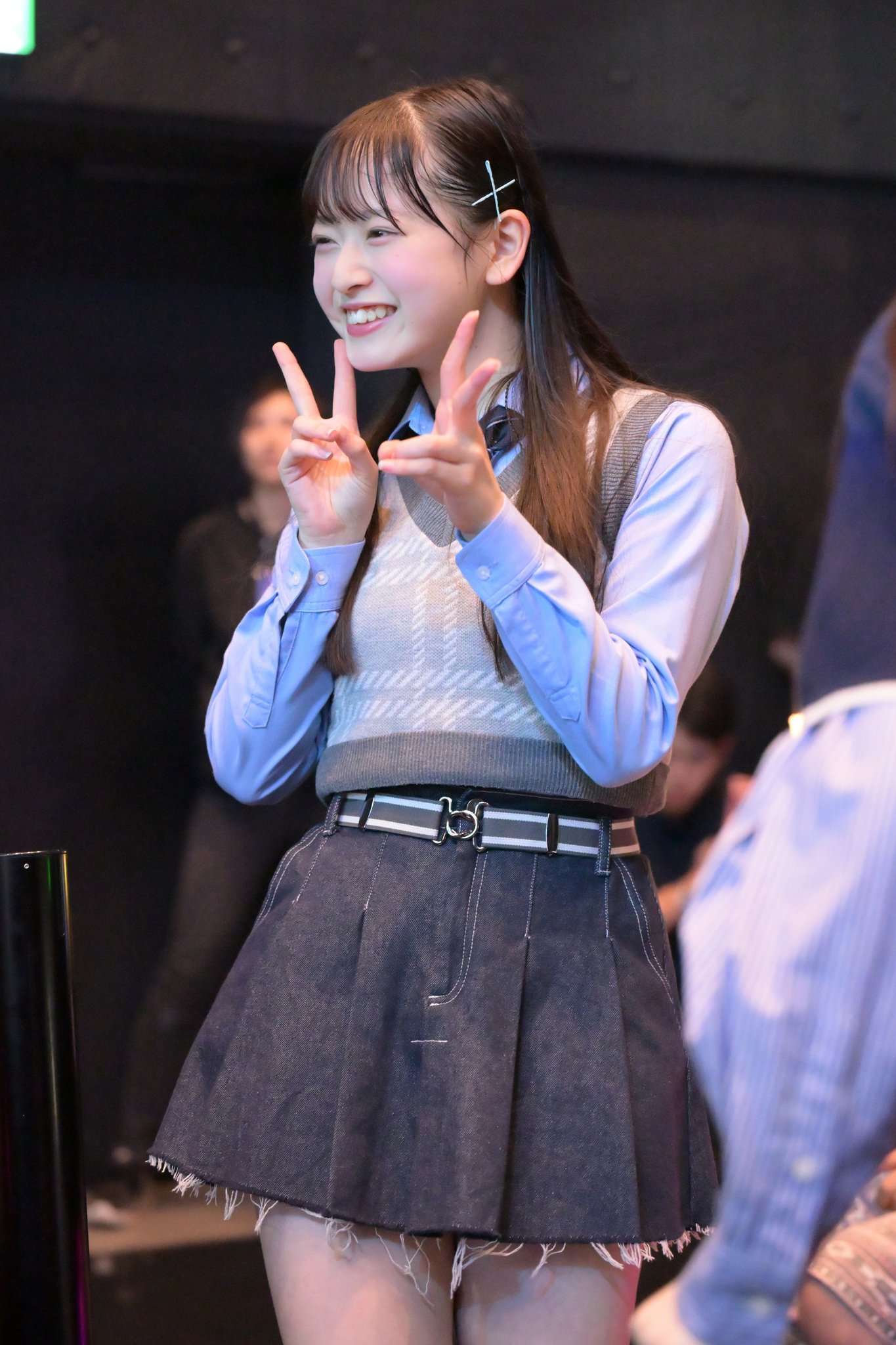 AKB48 18期生昇格記念LIVE！〜青い空には 雲はひとつもない