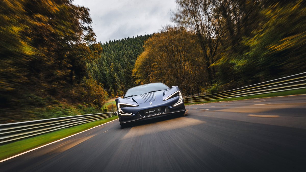 BYDGlobal's tweet image. Adventure, speed, luxury—mastery redefined.  

#BYD #BuildYourDreams