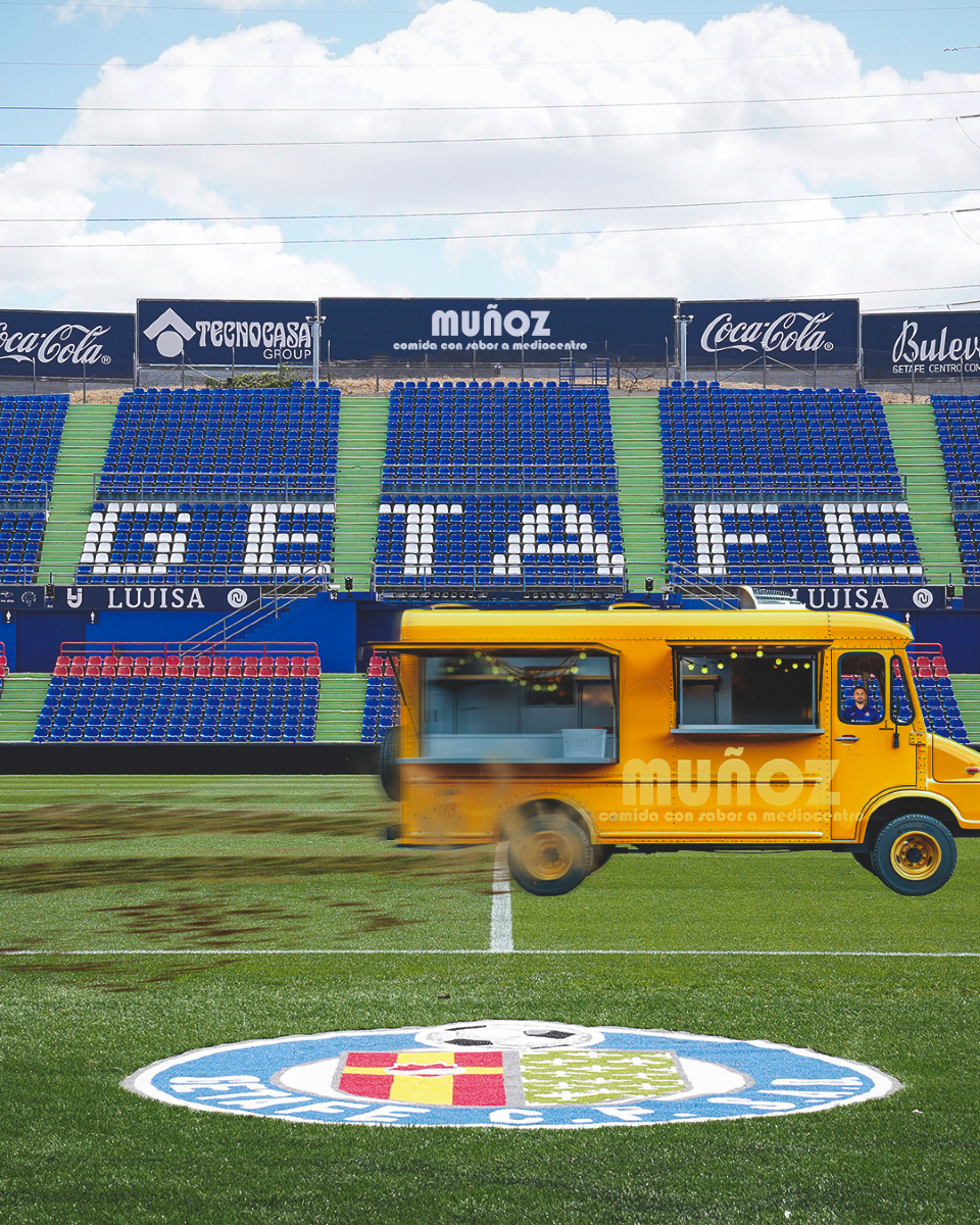 🫡 Servicio elegante y profesional. 

🍗 Muñoz ya está en el Coliseum.