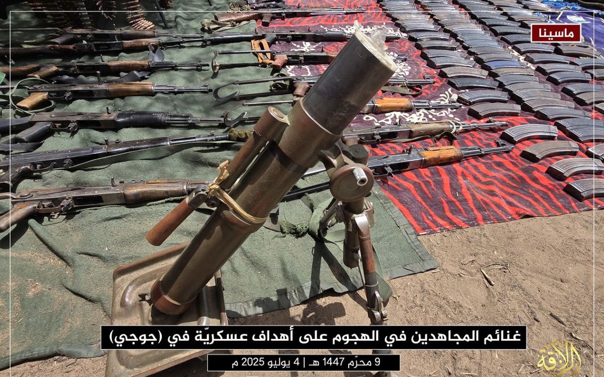 KargnHasret's tweet photo. #Mali
#Jnım released photos of vehicles, mortars, rpg, rifles and large amounts of ammunition were seized in #Gogui https://t.co/H3CeB2OGzL