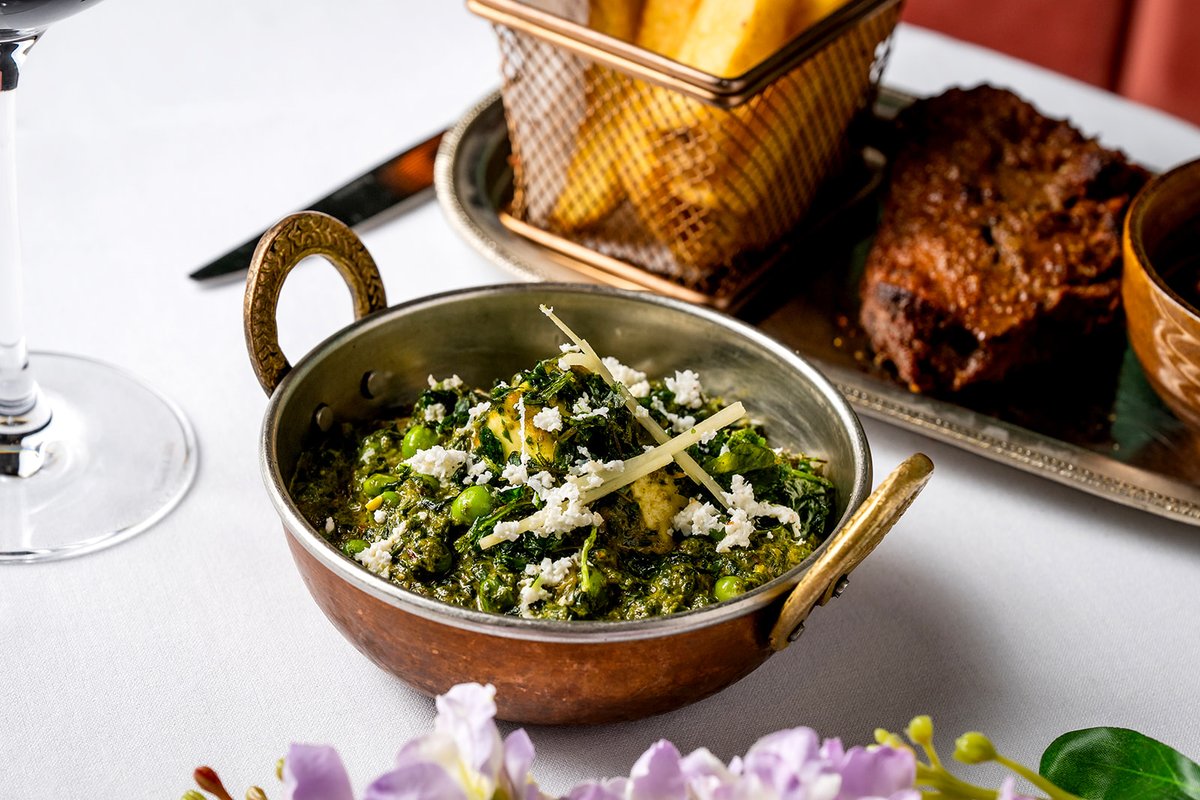 Enjoy Essence at home with our takeaways!

Make the most of special offers when you order directly from us, and get chef Atul’s dishes delivered straight to your door, including our grill boxes of marinated meat, seafood, and vegetables, ready to go on the grill.