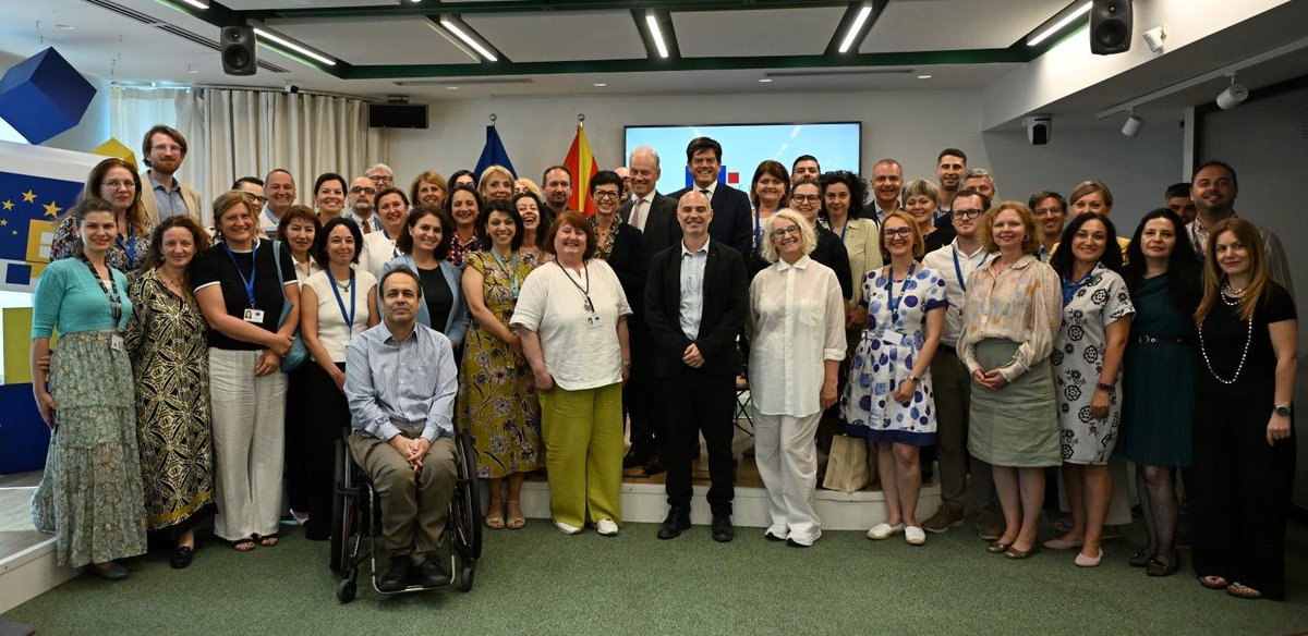 VSuperti's tweet image. Very good meeting with the colleagues in the EU delegation in Skopje - a great team !