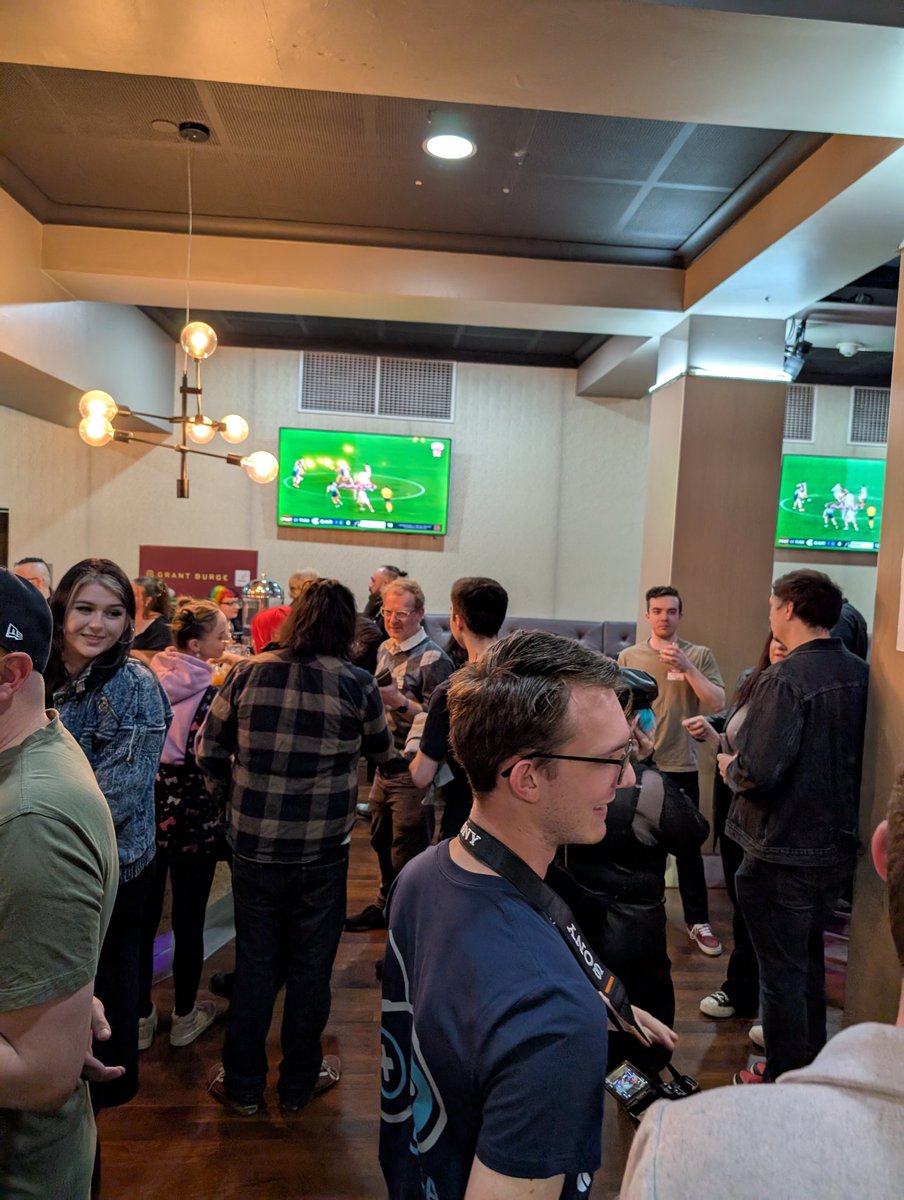 ANZCreators's tweet image. Meetup in full swing in Adelaide! #ANZCreators