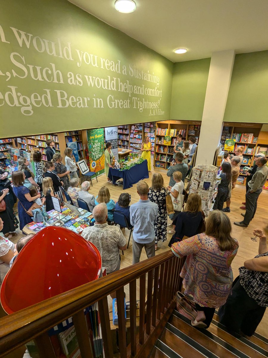 piccadillypress's tweet image. Last night we had a magical evening celebrating the publication of The Wood Where Magic Grows ✨
Stepping through Ellie Snowdon's gorgeous painted door into @heffersbookshop, we were treated to biscuits, speeches and dandelion drinks!🌼 Congratulations @andyjshepherd and Ellie!🌳
