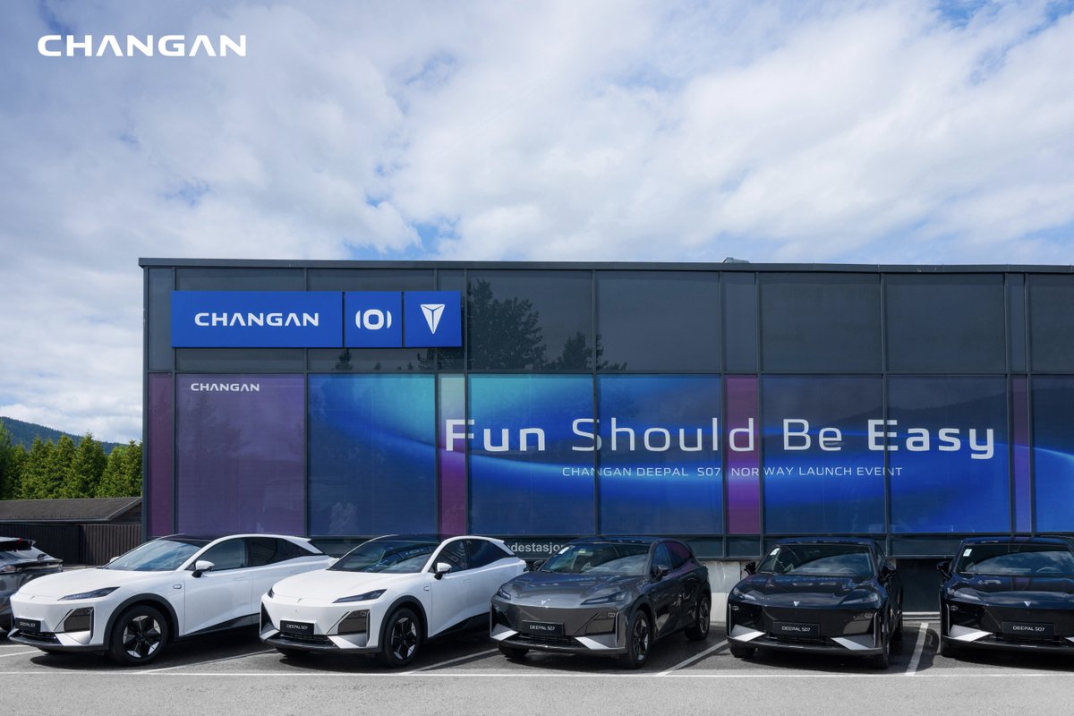 Norway, Let's Drive Smart！🌊Flagship store opens, Deepal ...