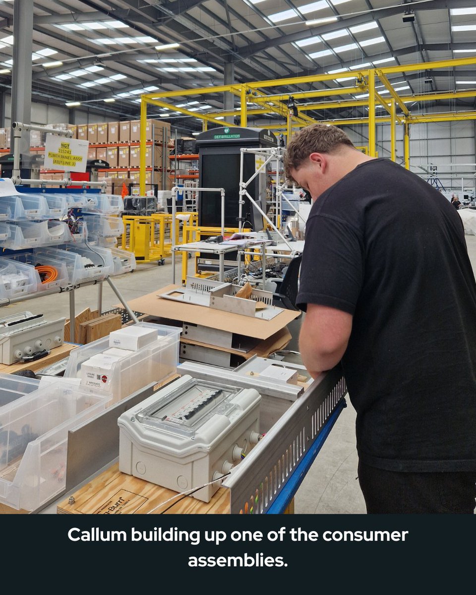 Amscreen's tweet image. It’s been a busy few days at @amscreen! Catch up on what the team’s achieved this week.
bit.ly/44eWlWr
#staffappreciation #amscreen #dooh