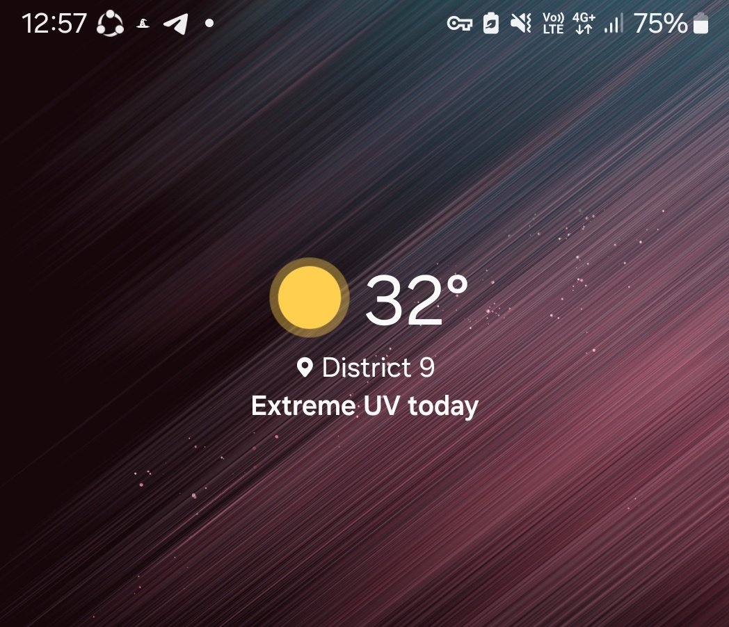 agh9_h's tweet image. گوشی ام الارم داده اشعه UV امروز زیاده، ما جنگ رو پیروز شدیم،  🫣ما  رو از چی می ترسونی داداش