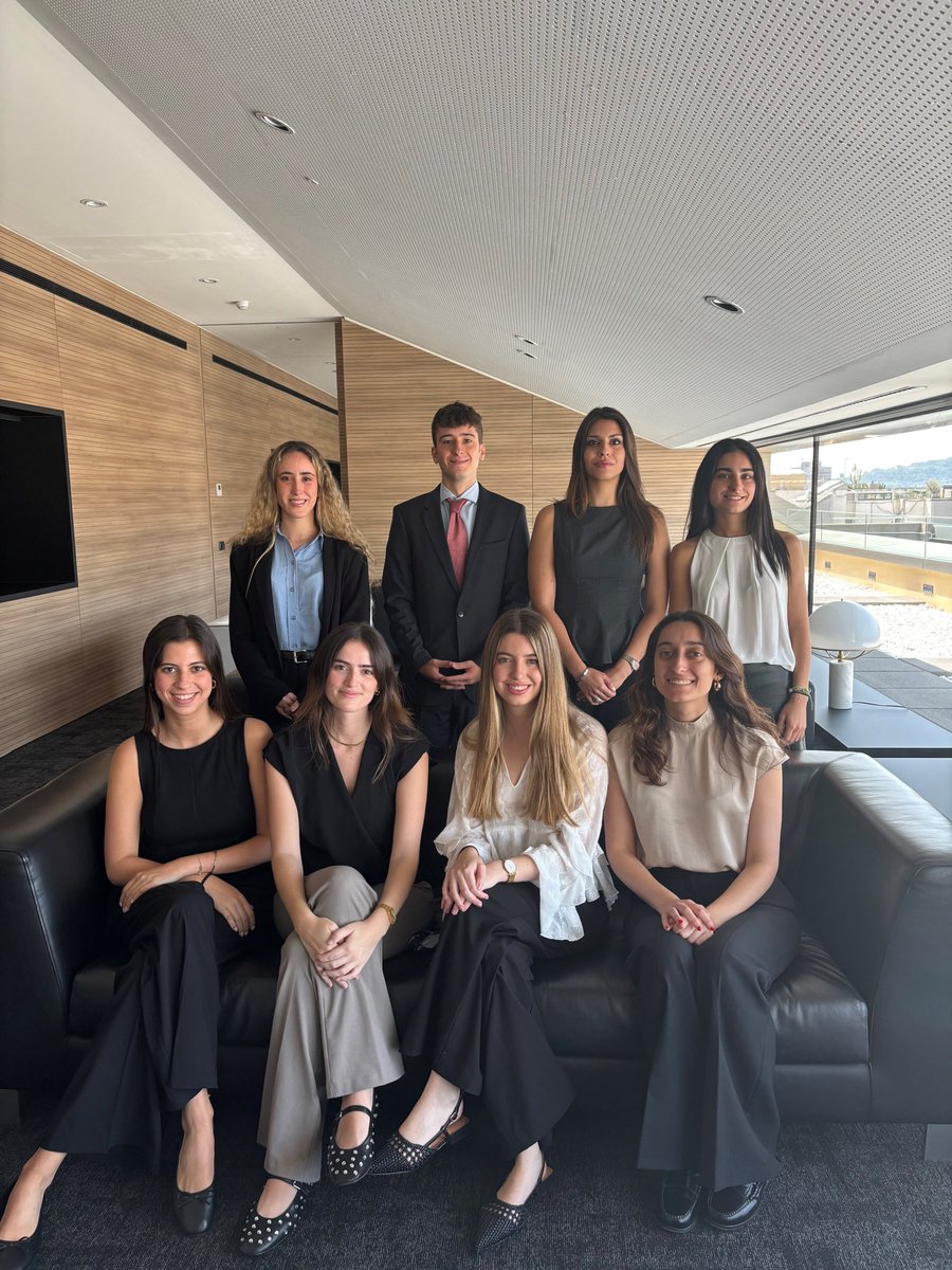 🎓✨Damos la bienvenida a una 𝐧𝐮𝐞𝐯𝐚 𝐠𝐞𝐧𝐞𝐫𝐚𝐜𝐢ó𝐧 𝐝𝐞 𝐭𝐚𝐥𝐞𝐧𝐭𝐨, en concreto, 𝟐𝟕 𝐢𝐧𝐜𝐨𝐫𝐩𝐨𝐫𝐚𝐜𝐢𝐨𝐧𝐞𝐬, que se unen a #RocaJunyent (Barcelona y Madrid) para realizar sus prácticas profesionales.  ¡Confiamos en que será una experiencia enriquecedora!