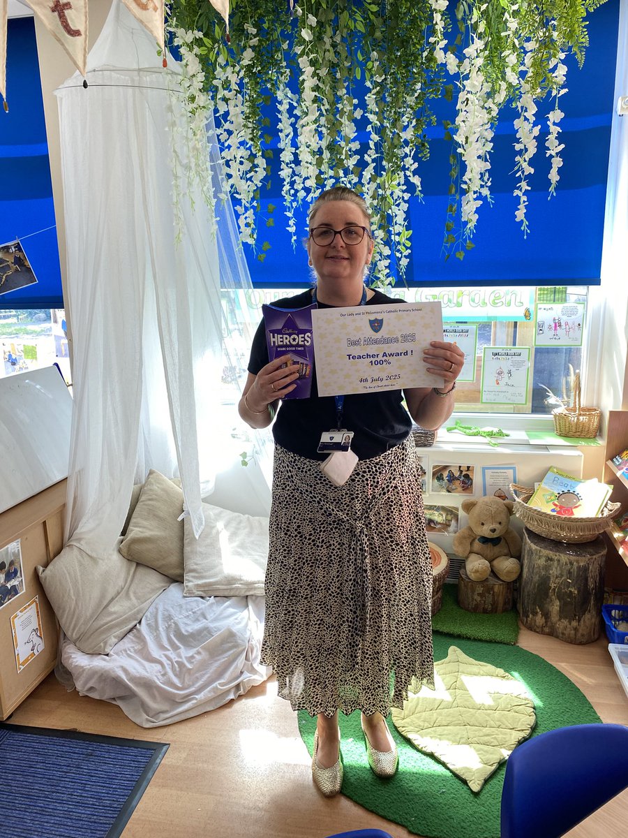 Well done Mrs Fairclough 🤩 staff attendance raffle winner 👏