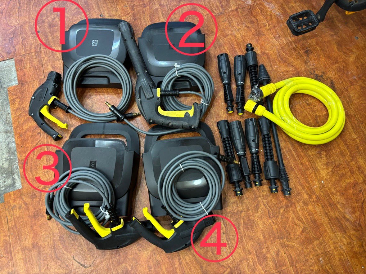 ①〜④  右の先端的なやつ
DMご連絡お願い致します。
ご連絡早かった順でお譲り致します。
宜しくお願い致します。