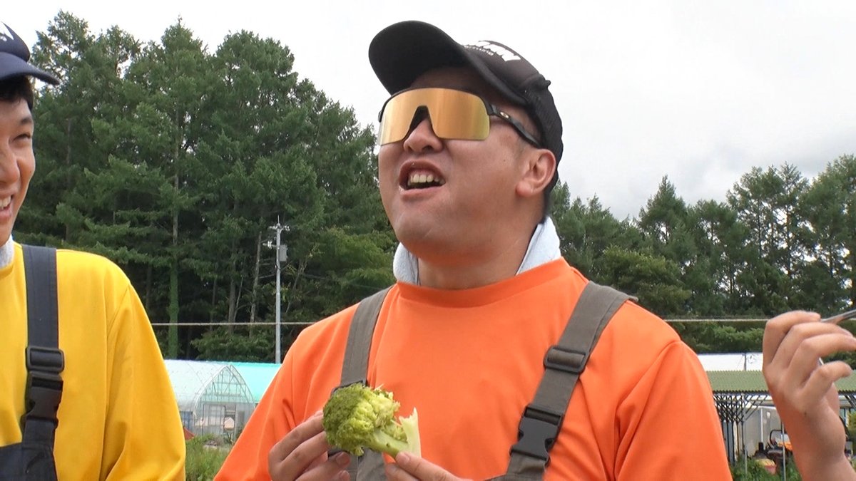 ariyoshiseminar's tweet image. 有吉ゼミ 明日よる7時〜2時間SP🌠
👩🌾工藤阿須加 楽しい農園生活🥕
工藤農園に新たな農地!
12種類の新たな野菜を同時栽培🌱
今回は通常の巨大なブロッコリー栽培に挑戦🥦
大きなブロッコリーを作るために
選んだ品種は【グランドーム】✨
無事に収穫することができるのか?