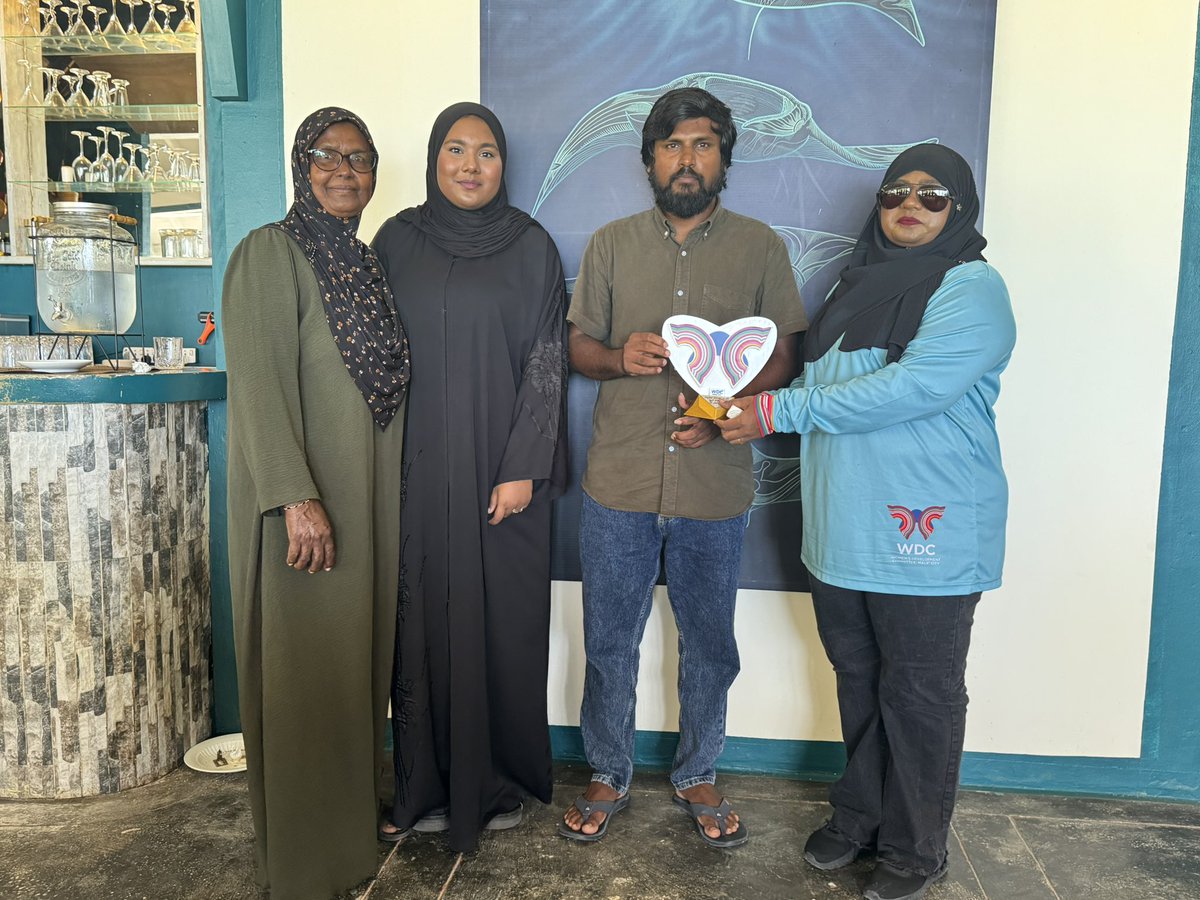 މާލެ ސިޓީ އަންހެނުން ތަރައްޤީއަށް މަސައްކަތް ކުރާ ކޮމެޓީގެ ފަރާތުން ބ.އަތޮޅަށް ކުރެވޭ ތަޖުރިބާ ދަތުރުގަައި ބ. ފެހެންދޫ ރަށު ކައުންސިލްއާއި އ.ތ.މ ކޮމެޓީގެ މެމްބަރުންނާއި  ބައްދަލުކުރުން.
<a href="/MaleCitymv/">Malé City Council</a> 
<a href="/BaaAtollCouncil/">Secretariat of South Maalhosmadulu Atoll Council</a> 
<a href="/Baatollcouncil/">Baa atoll Council</a>
