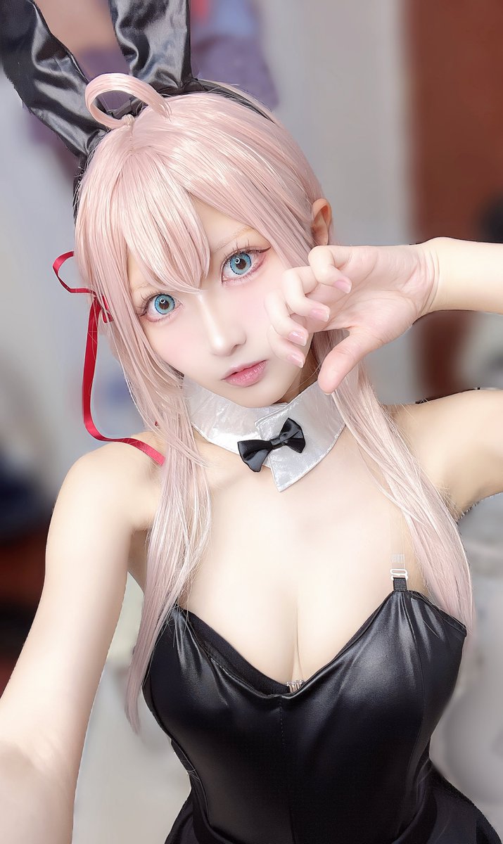 コスプレ/Cosplay

時々ボソッとロシア語でデレる
隣のアーリャさん / バニーガールver.🐰
